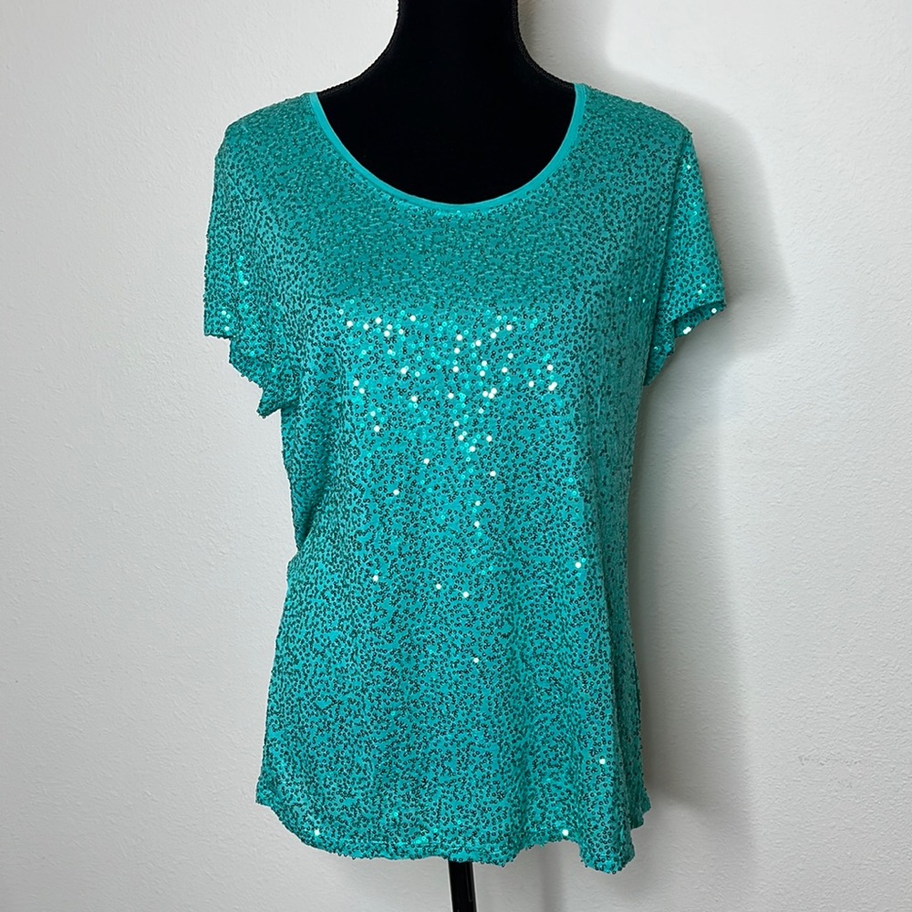 Dressbarn size XL short sleeved, green sequined top